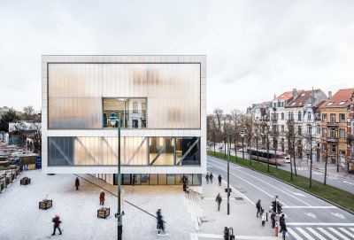 L’acier pour maximaliser l’espace dans un complexe sportif et culturel 